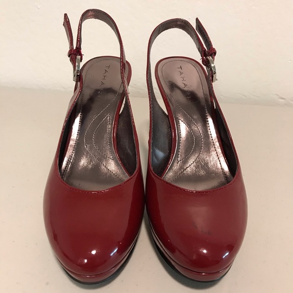 Deep Red Heels - Picture 2 of 6